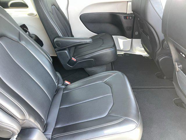 used 2024 Chrysler Pacifica car, priced at $27,635