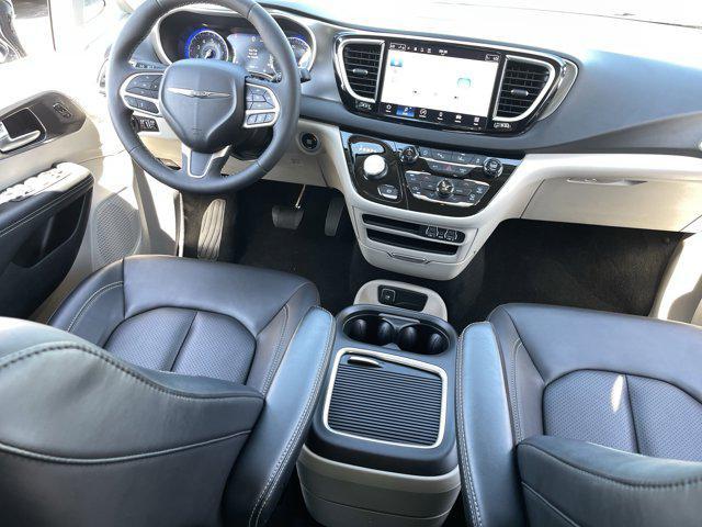 used 2024 Chrysler Pacifica car, priced at $27,635