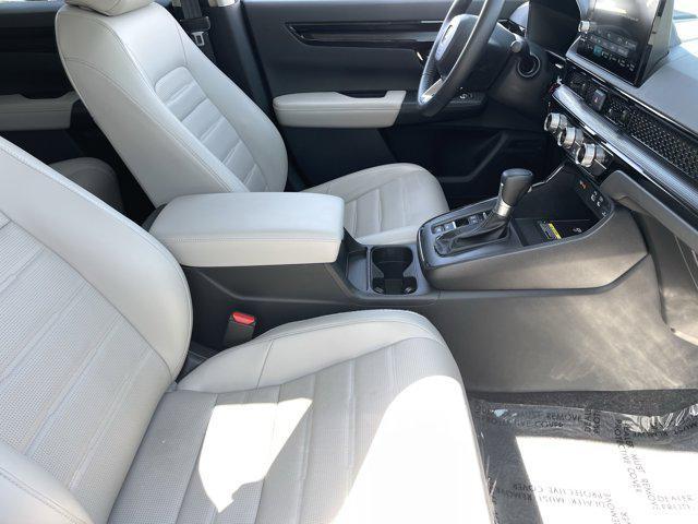 used 2025 Honda CR-V car, priced at $31,537