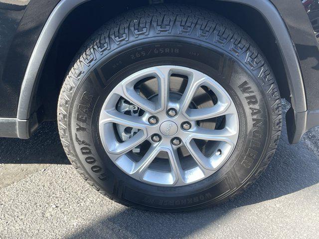 used 2022 Jeep Grand Cherokee car, priced at $28,161