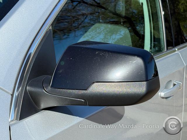 used 2021 Chevrolet Traverse car, priced at $23,536