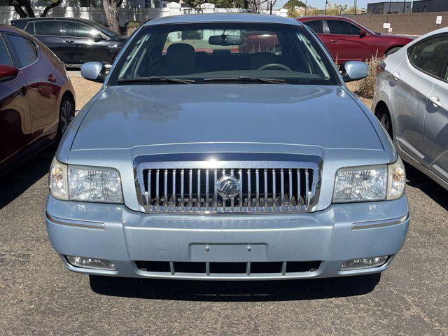 used 2009 Mercury Grand Marquis car, priced at $9,999