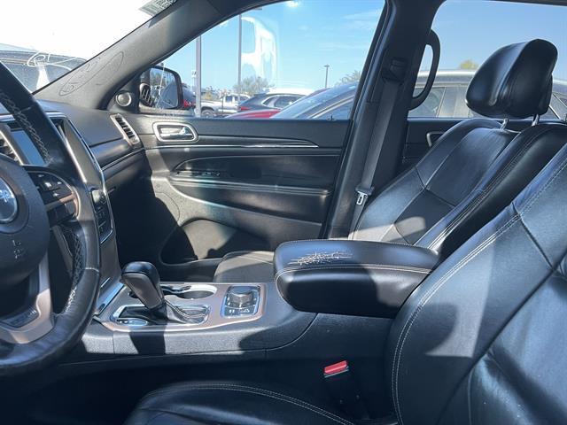 used 2017 Jeep Grand Cherokee car, priced at $18,136