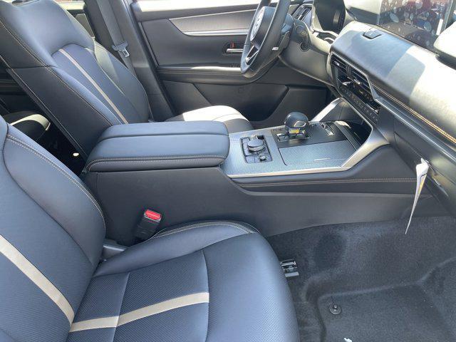 new 2025 Mazda CX-70 PHEV car, priced at $59,820
