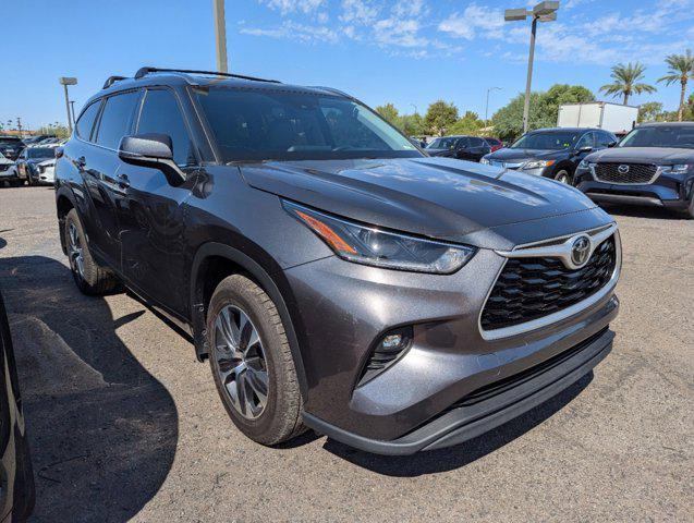 used 2021 Toyota Highlander car, priced at $27,849