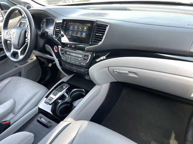 used 2022 Honda Pilot car, priced at $31,507