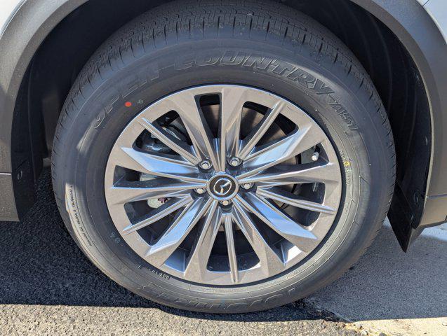 new 2025 Mazda CX-90 car, priced at $37,095