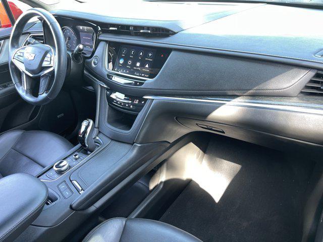 used 2021 Cadillac XT5 car, priced at $29,922