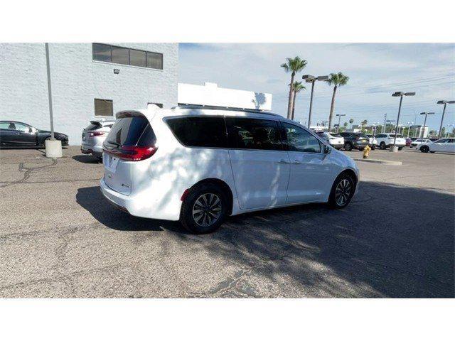 used 2021 Chrysler Pacifica Hybrid car, priced at $25,410