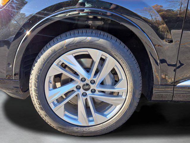 used 2022 Audi Q7 car, priced at $35,591