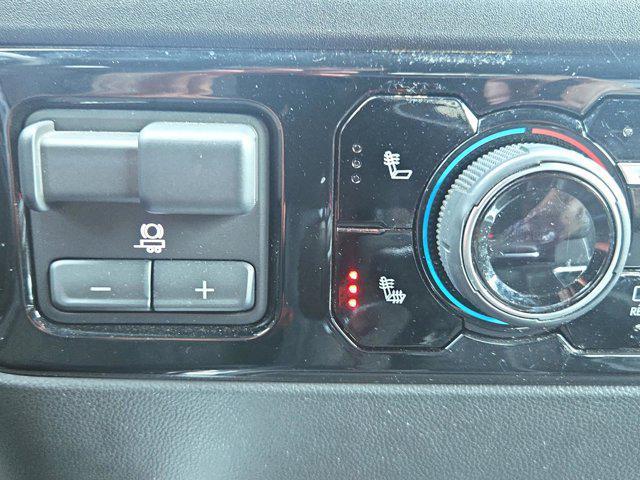 used 2022 Chevrolet Silverado 1500 car, priced at $39,991