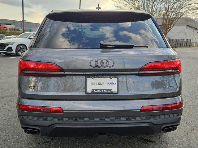 new 2025 Audi Q7 car, priced at $71,670