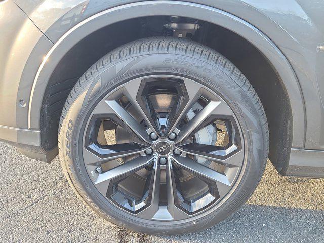 used 2025 Audi Q7 car, priced at $57,991