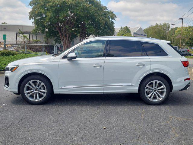 new 2025 Audi Q7 car, priced at $71,800