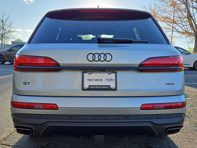 new 2025 Audi Q7 car, priced at $71,670