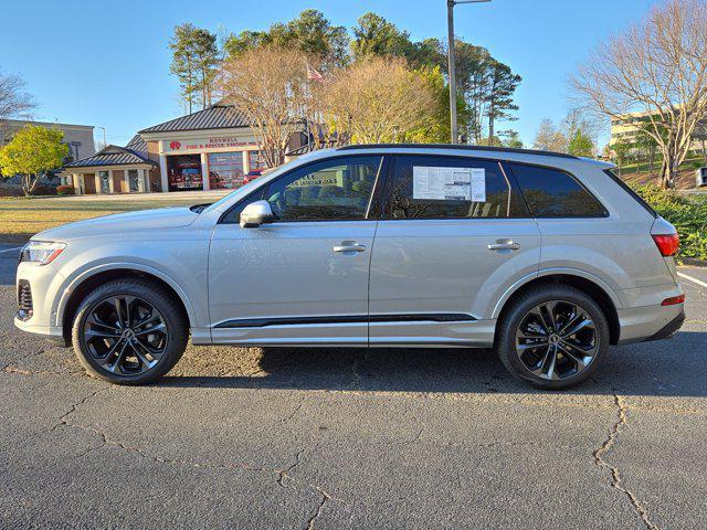 new 2025 Audi Q7 car, priced at $71,670