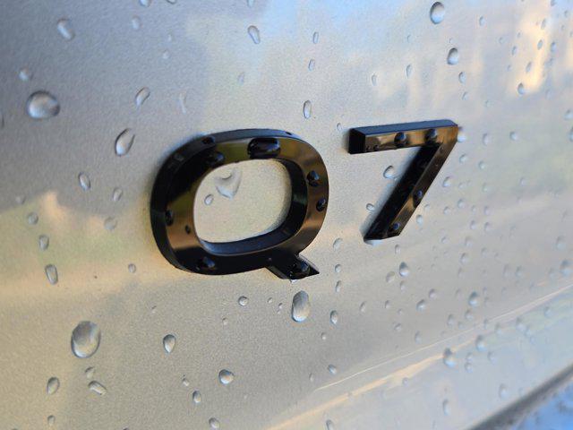 new 2025 Audi Q7 car, priced at $68,448