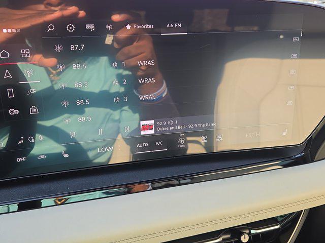 new 2025 Audi Q6 e-tron car, priced at $66,073