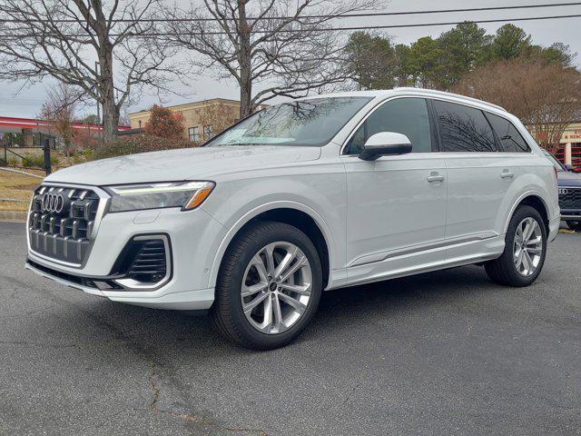 new 2025 Audi Q7 car, priced at $75,650