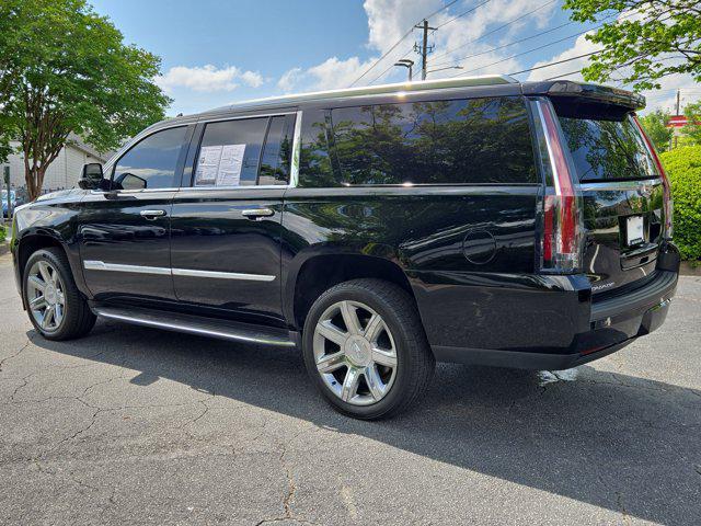 used 2020 Cadillac Escalade ESV car, priced at $27,791