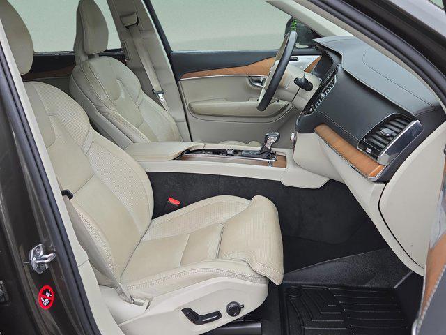 used 2018 Volvo XC90 car, priced at $18,992
