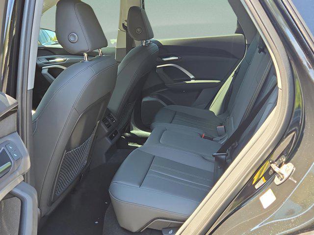 new 2025 Audi Q5 car, priced at $55,525