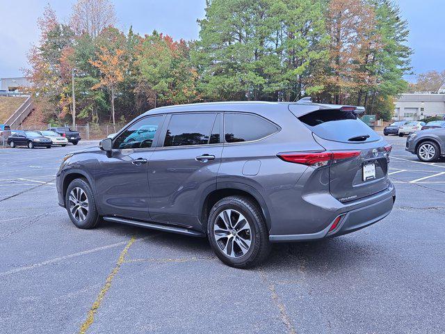 used 2023 Toyota Highlander Hybrid car, priced at $32,991