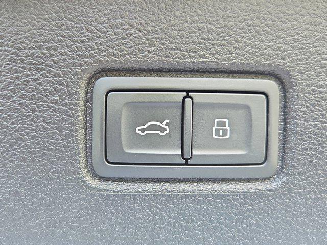 used 2025 Audi Q7 car, priced at $42,591