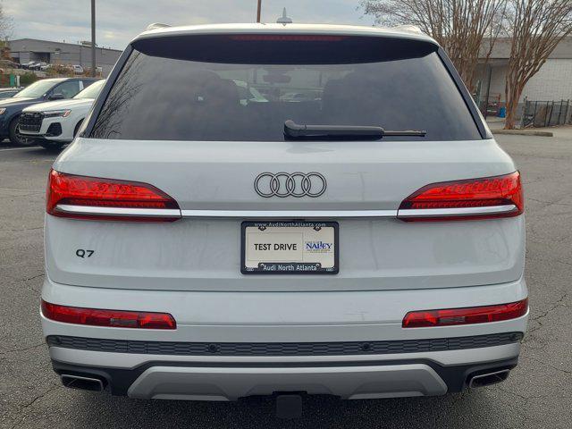 new 2025 Audi Q7 car, priced at $75,650