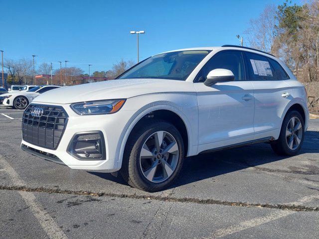 new 2025 Audi Q5 car, priced at $47,172