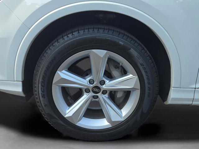 used 2022 Audi Q7 car, priced at $39,991
