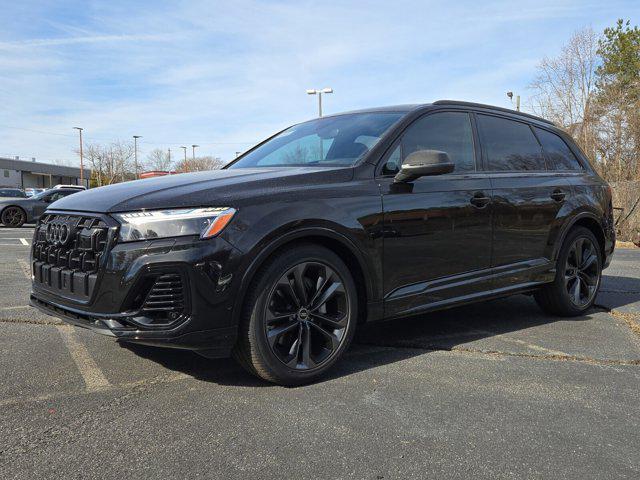 new 2025 Audi Q7 car, priced at $73,085