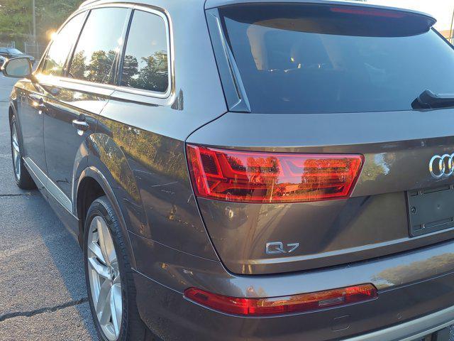 used 2018 Audi Q7 car, priced at $20,591