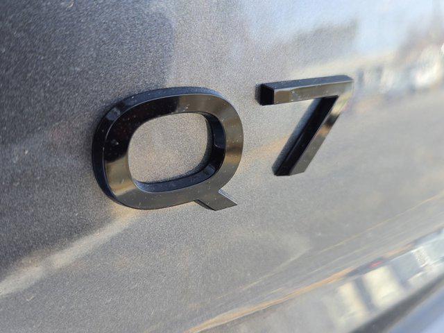 new 2025 Audi Q7 car, priced at $71,585