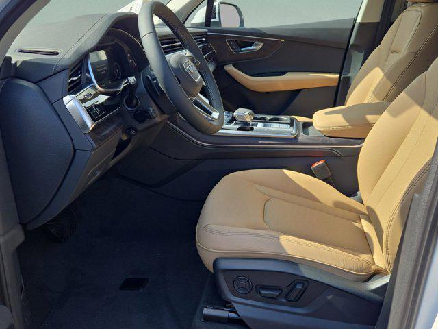 new 2025 Audi Q7 car, priced at $68,395