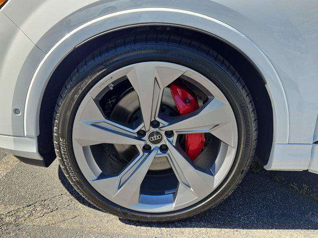 new 2026 Audi Q7 car