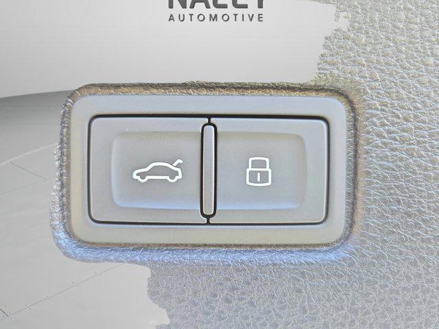 new 2026 Audi Q7 car