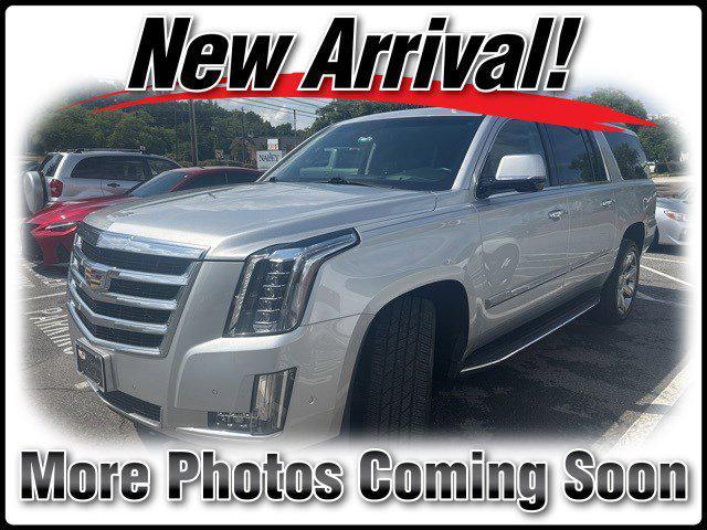 used 2018 Cadillac Escalade ESV car, priced at $29,992