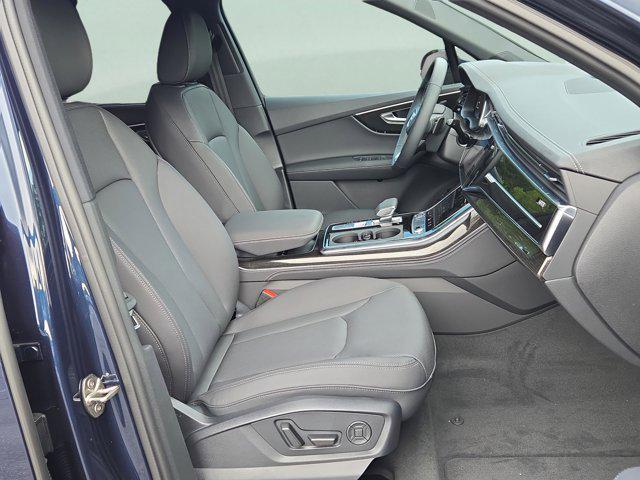new 2025 Audi Q7 car, priced at $66,895