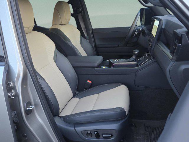 used 2025 Lexus GX 550 car, priced at $91,991