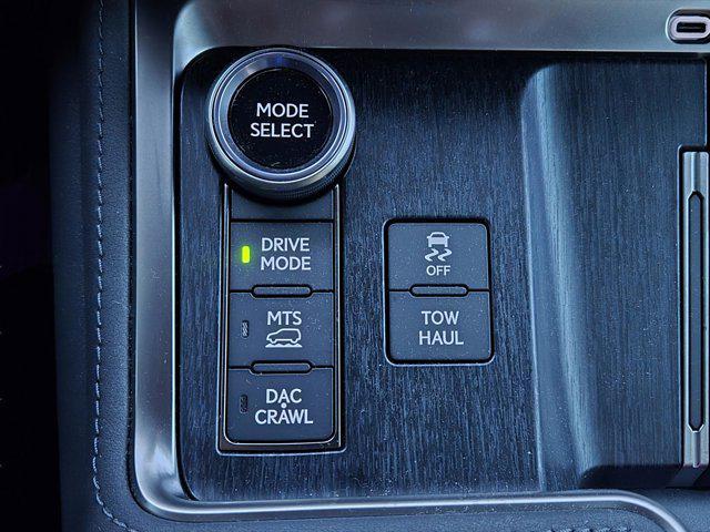 used 2025 Lexus GX 550 car, priced at $91,991