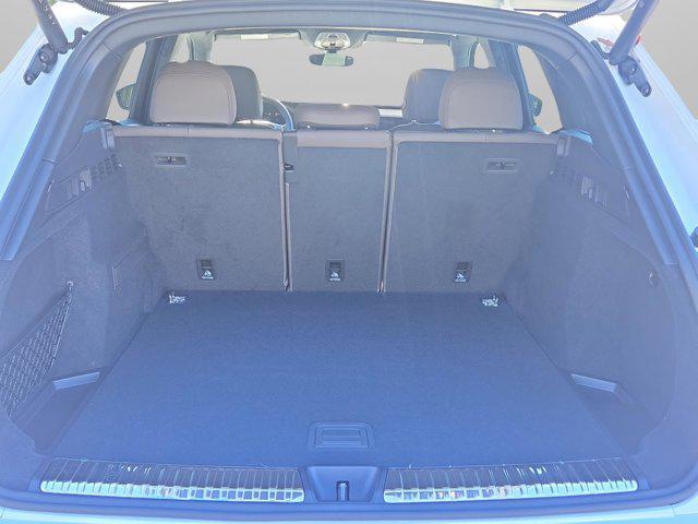 used 2025 Audi Q5 car