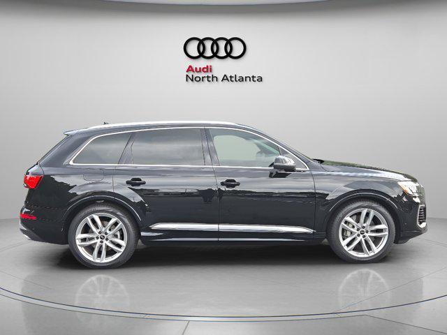 new 2025 Audi Q7 car, priced at $67,726