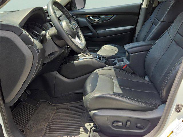 used 2020 Nissan Rogue car, priced at $21,991