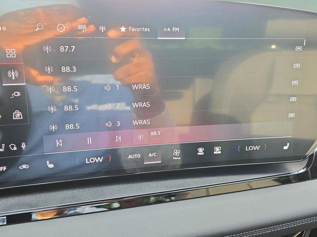 new 2025 Audi Q6 e-tron car, priced at $70,162