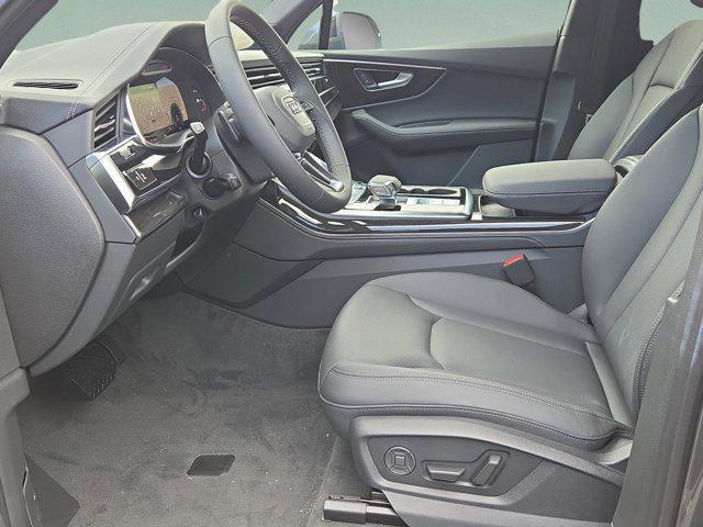 new 2025 Audi Q7 car, priced at $68,656