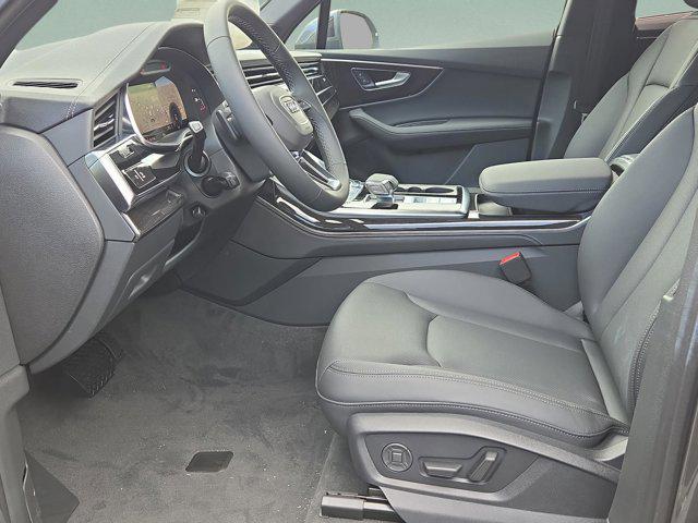 new 2025 Audi Q7 car, priced at $68,656