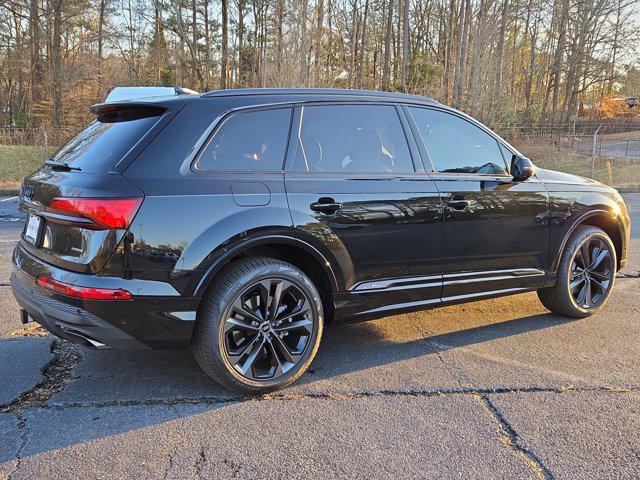 new 2025 Audi Q7 car, priced at $71,585
