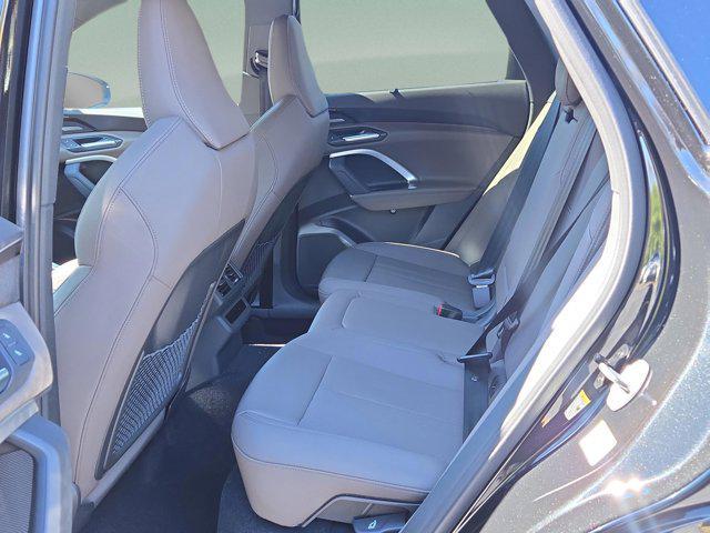 new 2025 Audi Q5 car, priced at $61,300