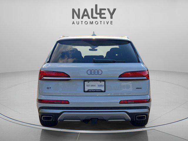 new 2025 Audi Q7 car, priced at $68,742